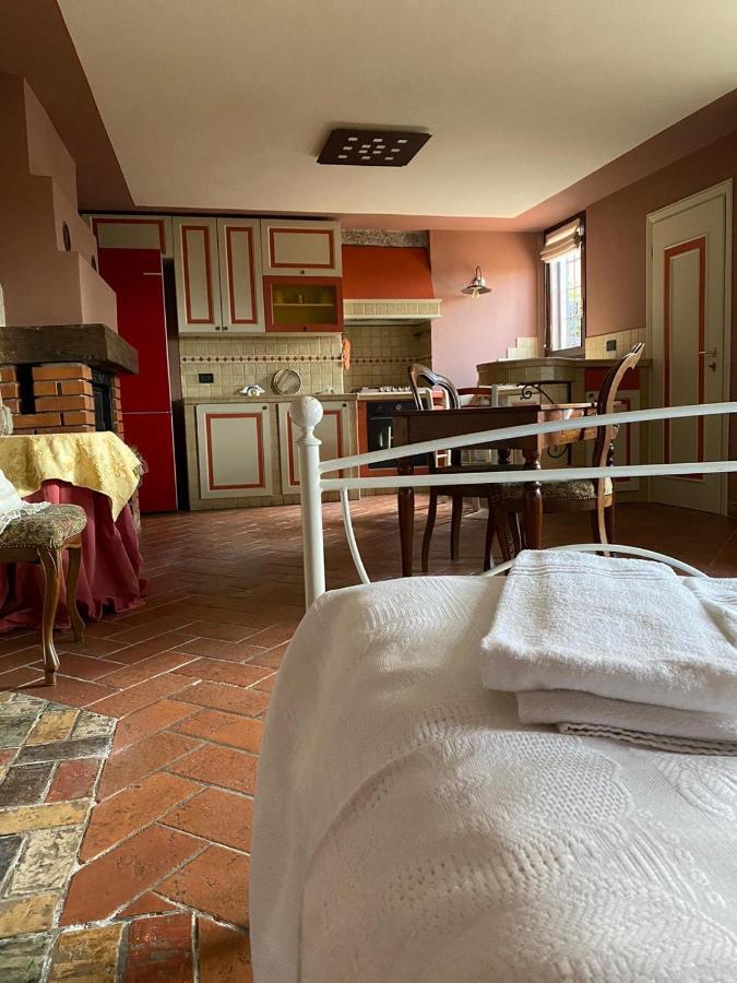 Antica Casa Fenaroli Lägenhet Iseo Exteriör bild